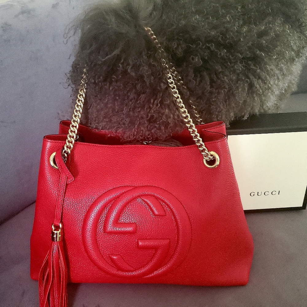 Gucci Pebbled Calfskin Soho Chain Shoulder Bag Tabasco Red